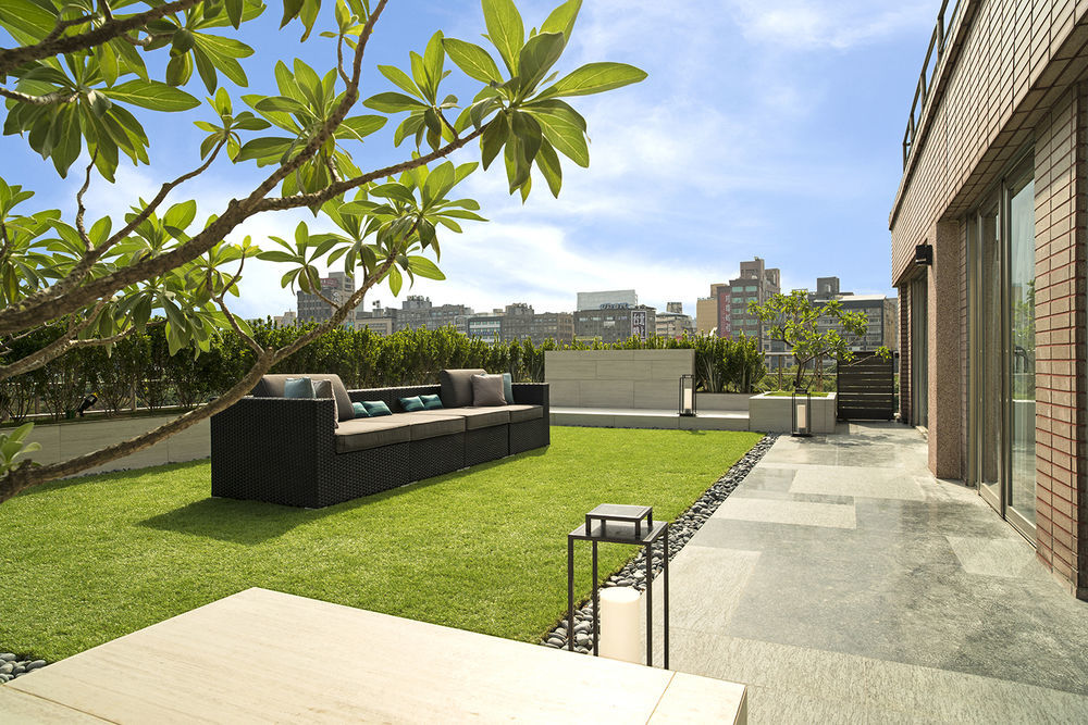 Regent Taipei Otel Dış mekan fotoğraf Rooftop garden