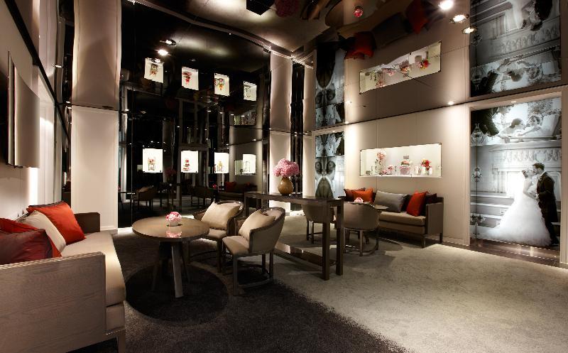 Regent Taipei Otel Dış mekan fotoğraf The interior of the store